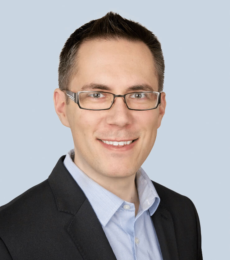 Headshot of Justin Tischler.
